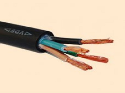 Cable revestido de goma