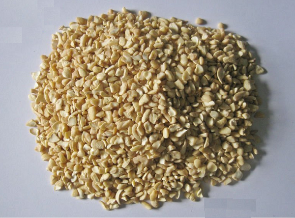 Núcleos de anacardo agrietados SP