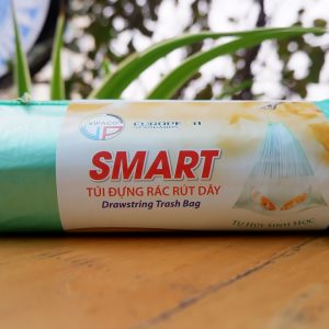 Bolsa de basura inteligente con cordón
