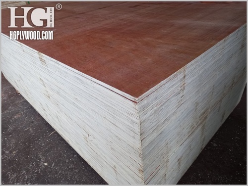 4x8 pies de madera contrachapada