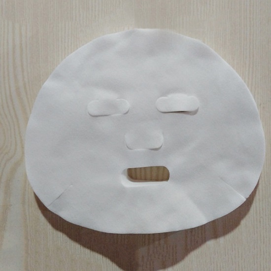 Mascarilla de tela no tejida