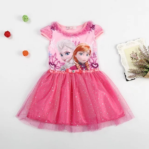 Vestido de niña bebé