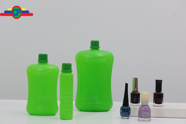 Botella de plástico para quitaesmalte de uñas