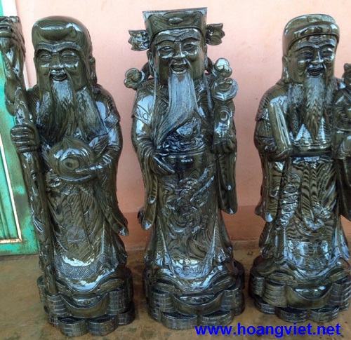 Estatuas de felicidad, riqueza y longevidad.