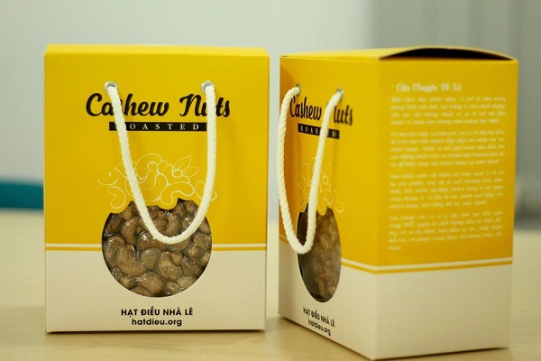 Caja de regalo de nueces de anacardo de seda
