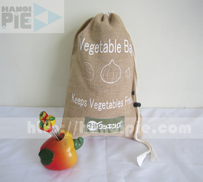 Bolsa de yute con cordón