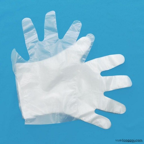Guantes de plástico