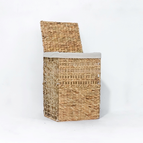 Cesta rectangular de artesanía